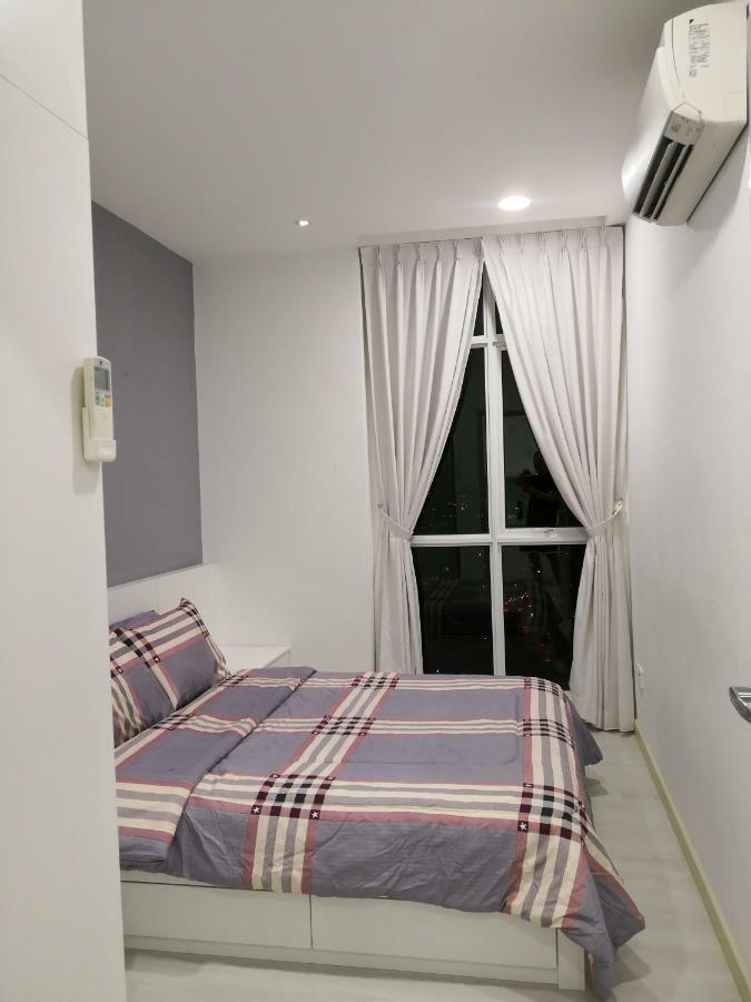 Strait Garden Suites X Ace Pro @ George Town Jelutong Экстерьер фото